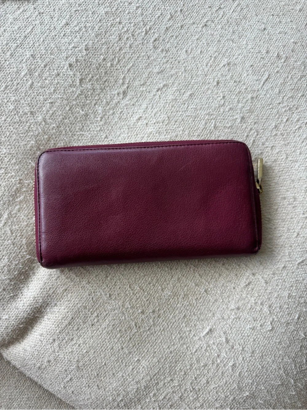 Tory Burch Leather Zip Wallet in Burgundy with Gold Logo